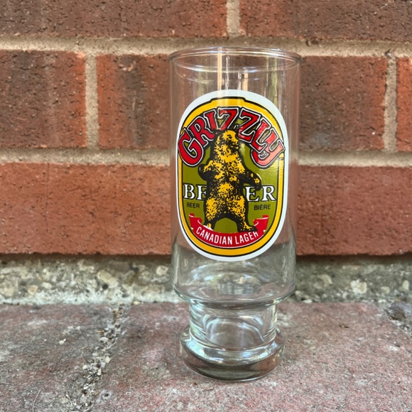 Various Vintage beer mugs, cups and flutes - Picture 4 of 4